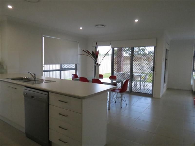6 Clearview Drive, Roma QLD 4455