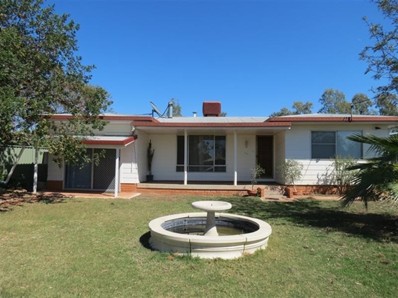 53 Cottell Street, Roma QLD 4455