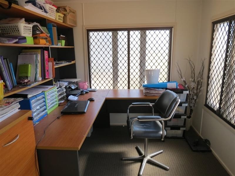 84 Miscamble Street, Roma QLD 4455