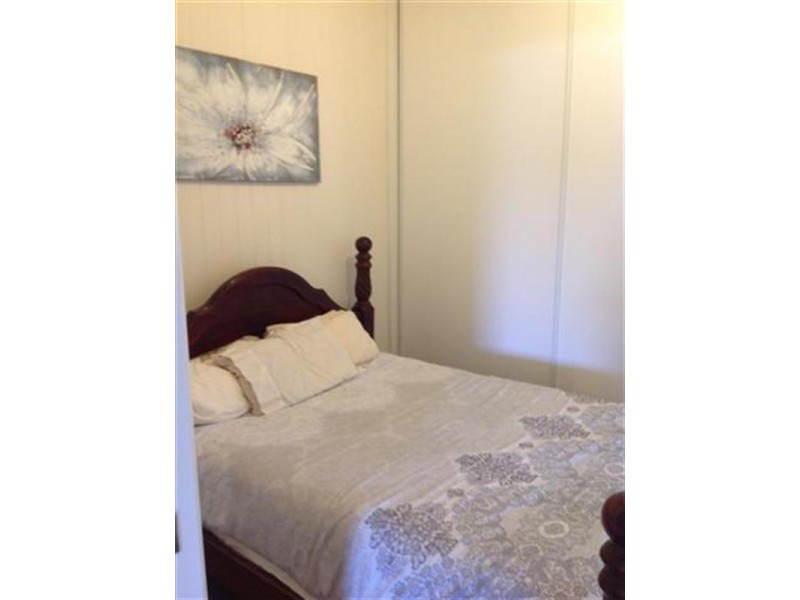 44 Clayton Road, Roma QLD 4455