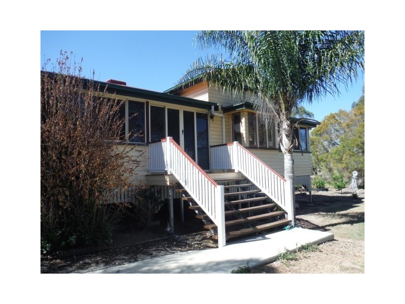 44 Clayton Road, Roma QLD 4455