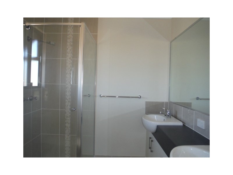 7 Acacia Road, Roma QLD 4455