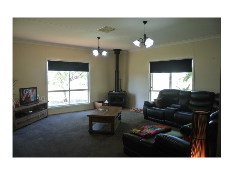 12 Bakerfinch Crescent, Roma QLD 4455