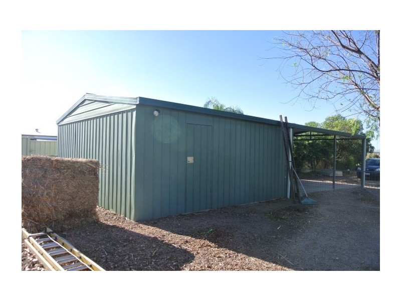 12 Bakerfinch Crescent, Roma QLD 4455