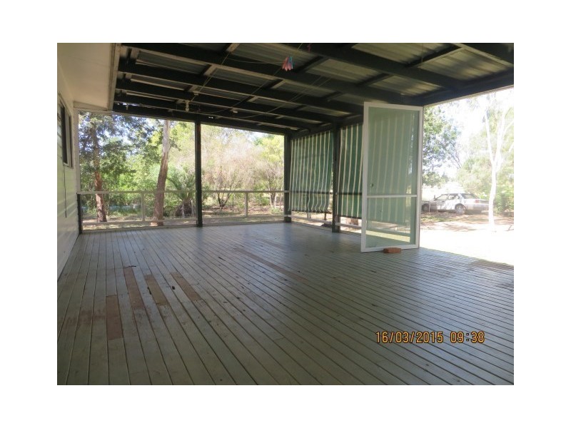 80-82 Northern Road, Roma QLD 4455