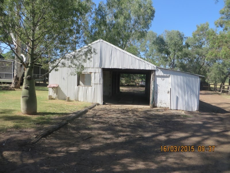 80-82 Northern Road, Roma QLD 4455