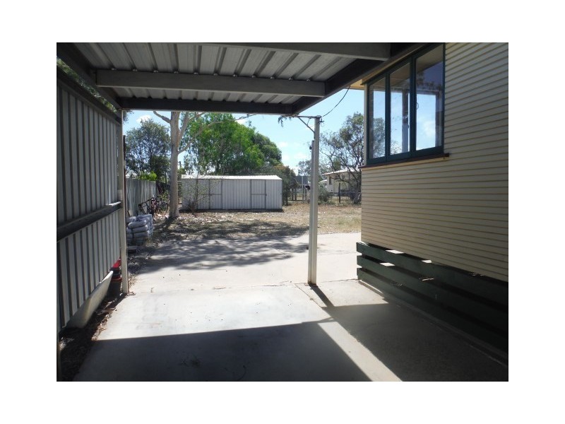 23 Jackson Street, Roma QLD 4455