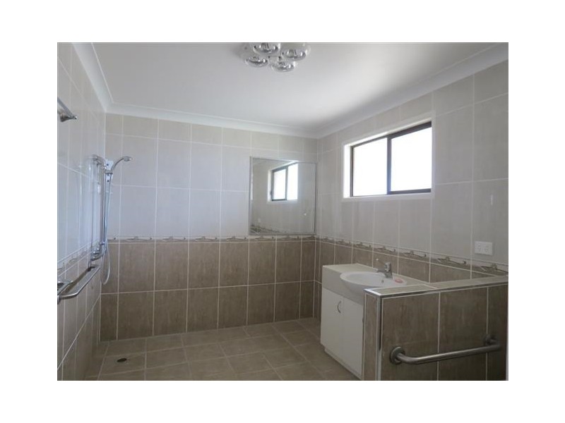 22 Wright Street, Roma QLD 4455