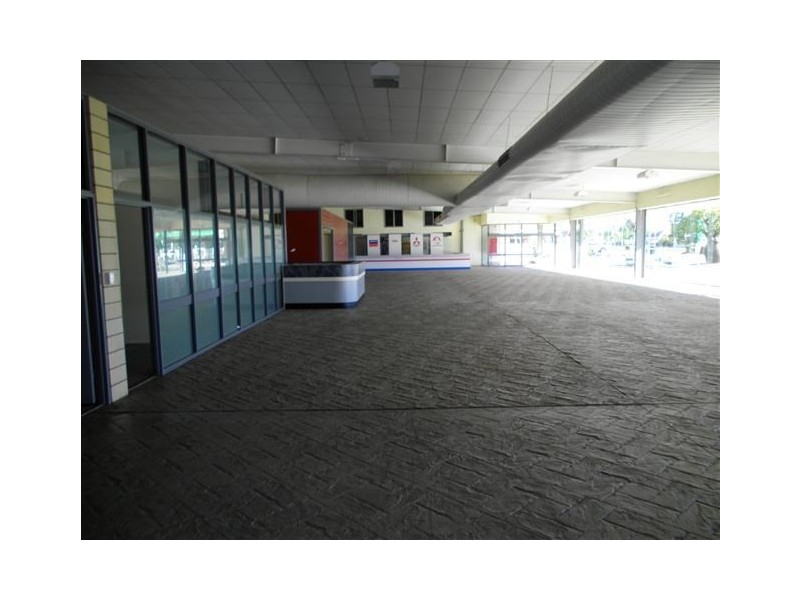 96 Arthur Street, Roma QLD 4455