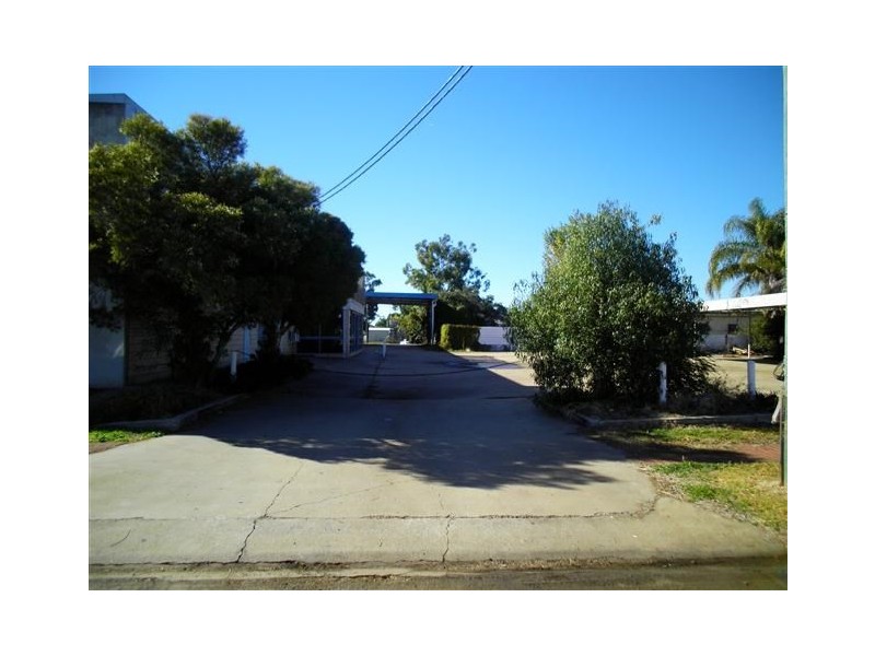 96 Arthur Street, Roma QLD 4455