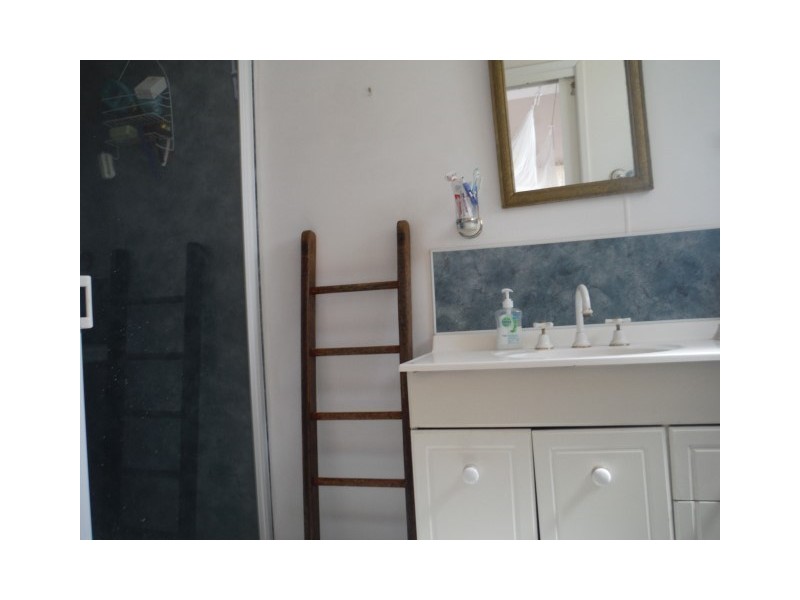 5 Arthur Street, Roma QLD 4455