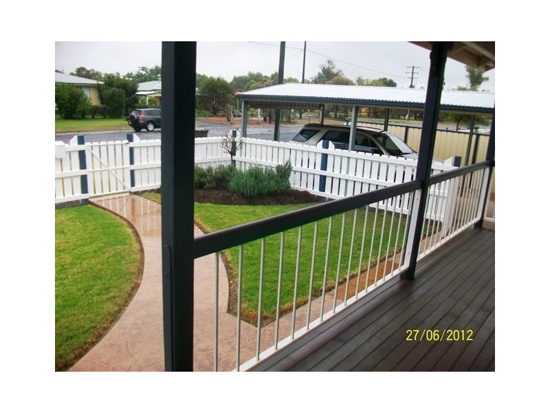 232 Edwardes Street, Roma QLD 4455