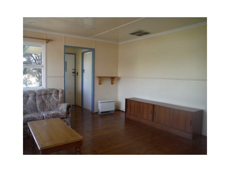 23 Jackson Street, Roma QLD 4455