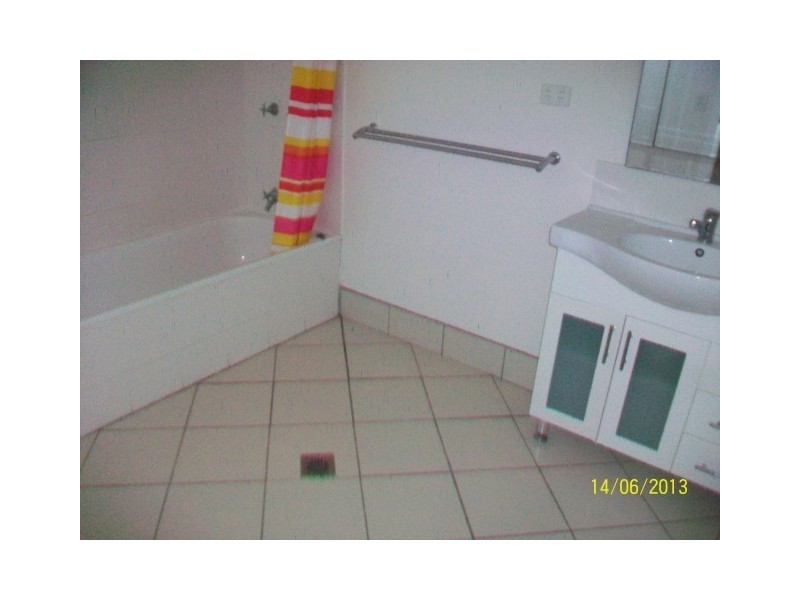 230 Bourne Drive, Roma QLD 4455