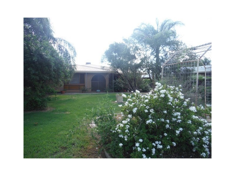 21 Allen Street, Roma QLD 4455