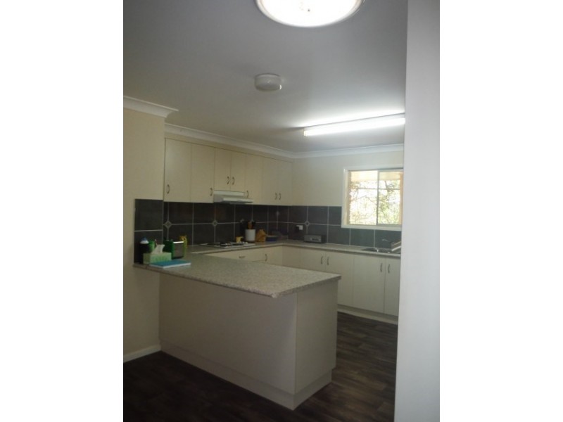 21 Allen Street, Roma QLD 4455