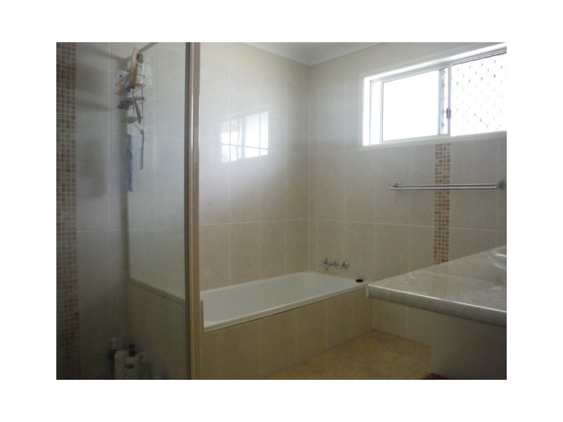 21 Allen Street, Roma QLD 4455