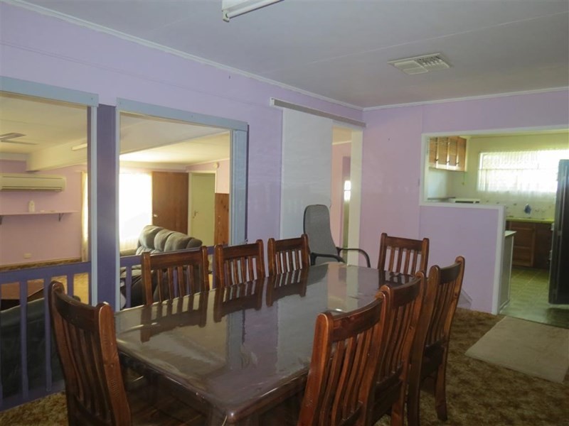 76 Gregory Street, Roma QLD 4455