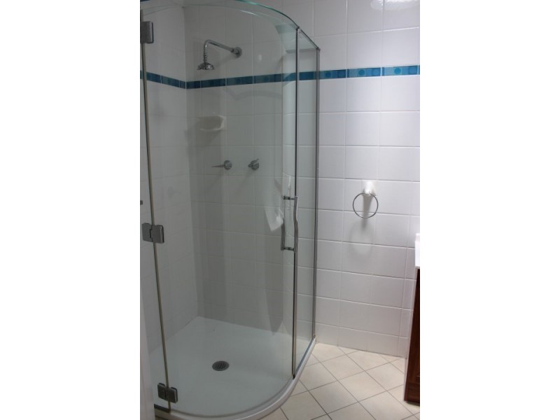 16 Hasted Street, Roma QLD 4455