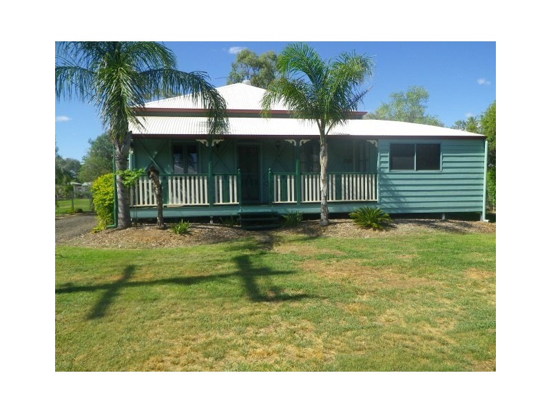 25 Phillip Street, Roma QLD 4455