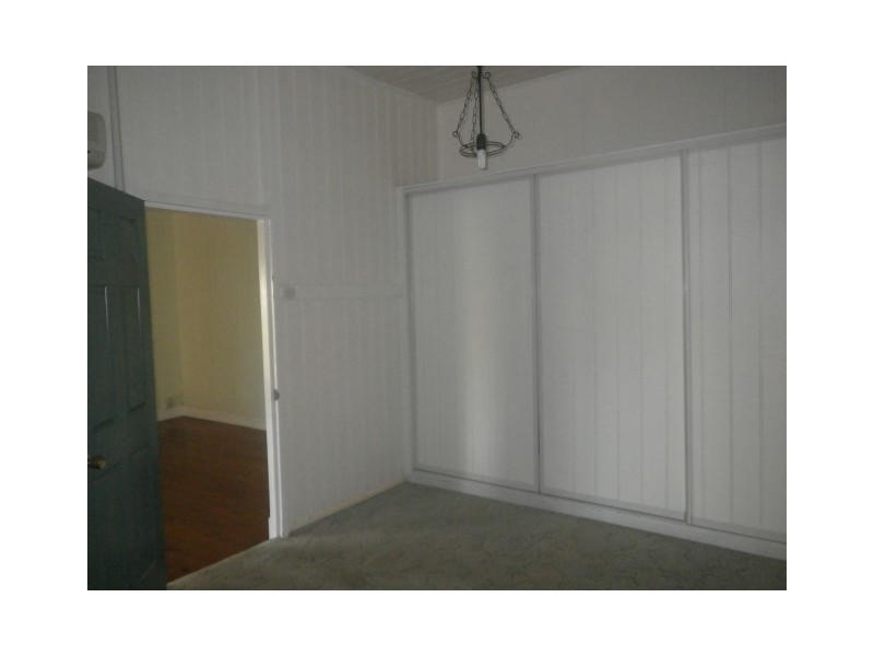 25 Phillip Street, Roma QLD 4455