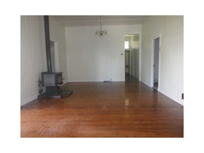 25 Phillip Street, Roma QLD 4455