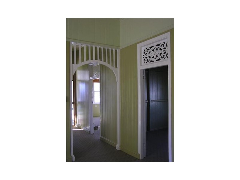 113 Currey Street, Roma QLD 4455