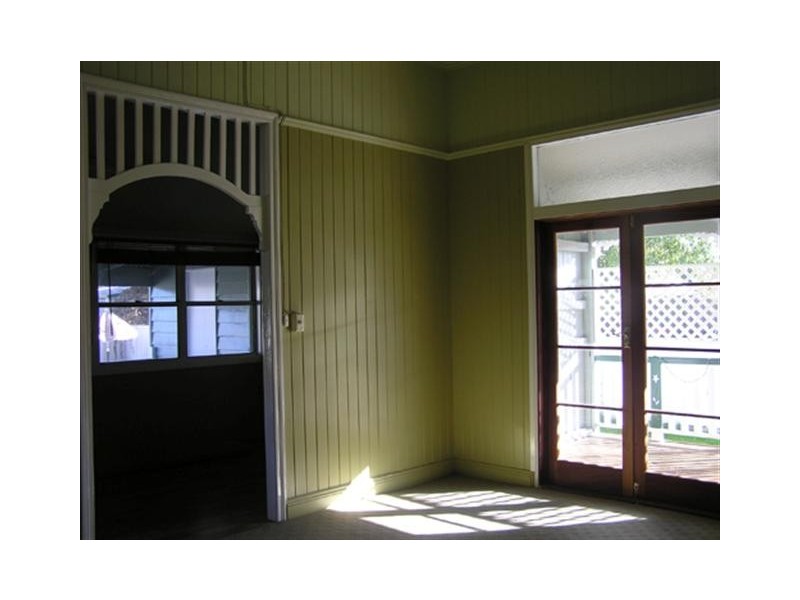 113 Currey Street, Roma QLD 4455