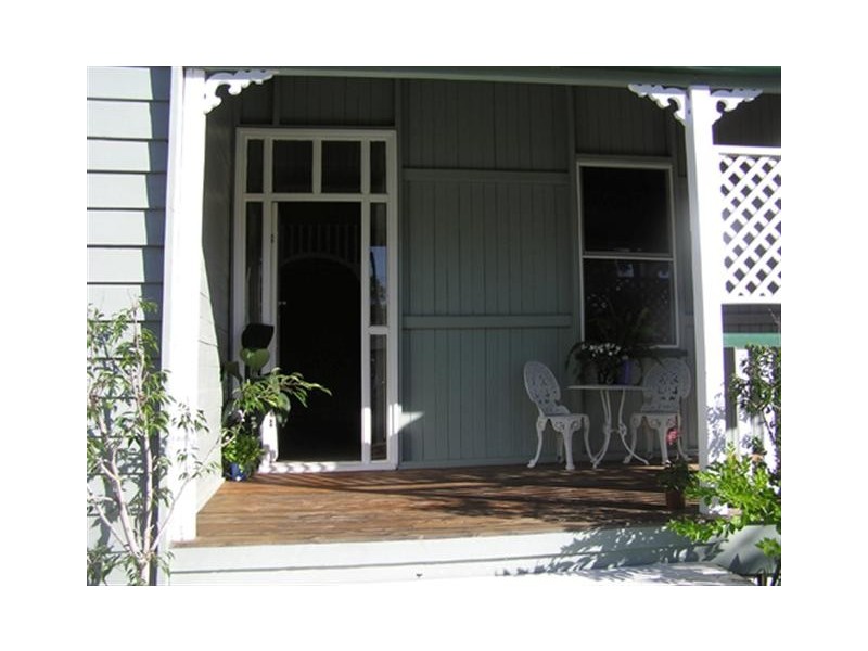 113 Currey Street, Roma QLD 4455