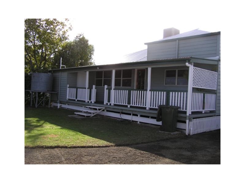 113 Currey Street, Roma QLD 4455