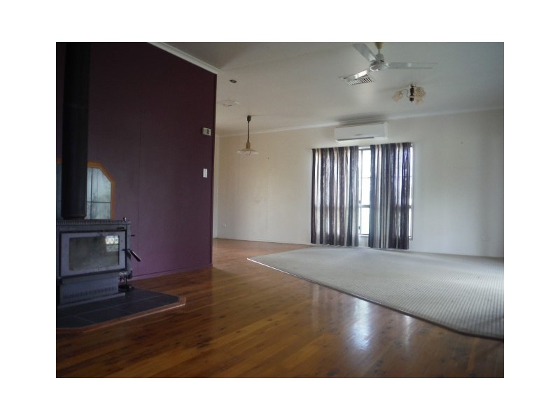 134 Roslyn Drive, Roma QLD 4455