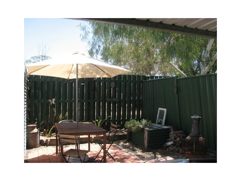 25 Spencer Street, Roma QLD 4455