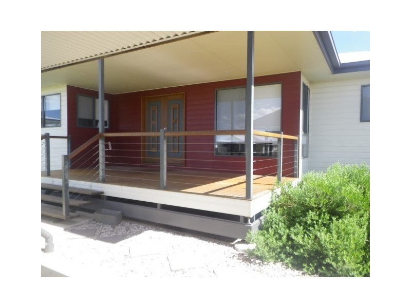 24 Robusta Drive, Roma QLD 4455