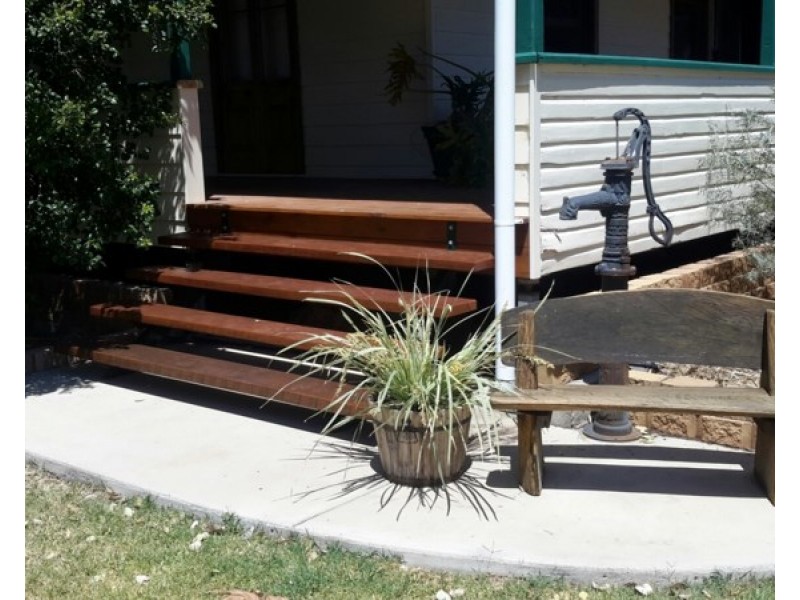 103 Minka Road, Roma QLD 4455