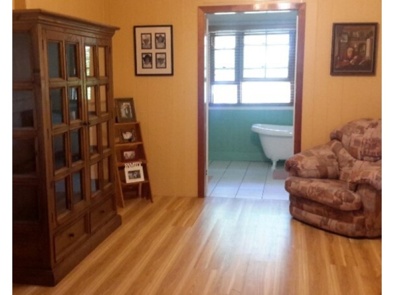 103 Minka Road, Roma QLD 4455