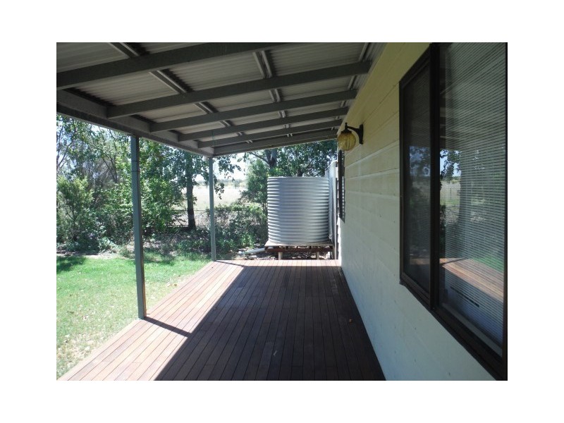 68 Minka Road, Roma QLD 4455