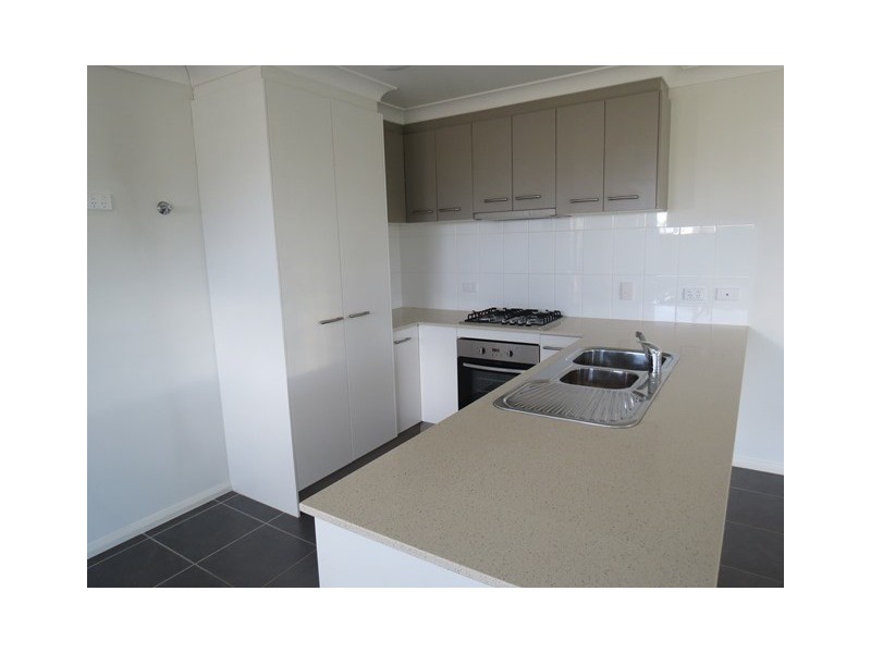 131 Bowen Street, Roma QLD 4455