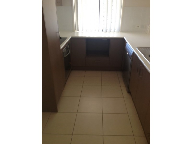 14 Beetson Drive, Roma QLD 4455