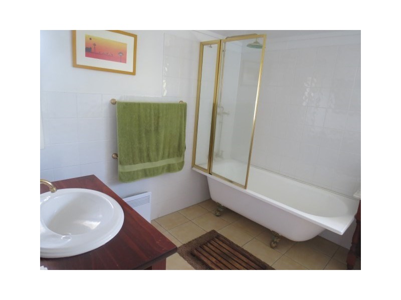 71 Bowen Street, Roma QLD 4455