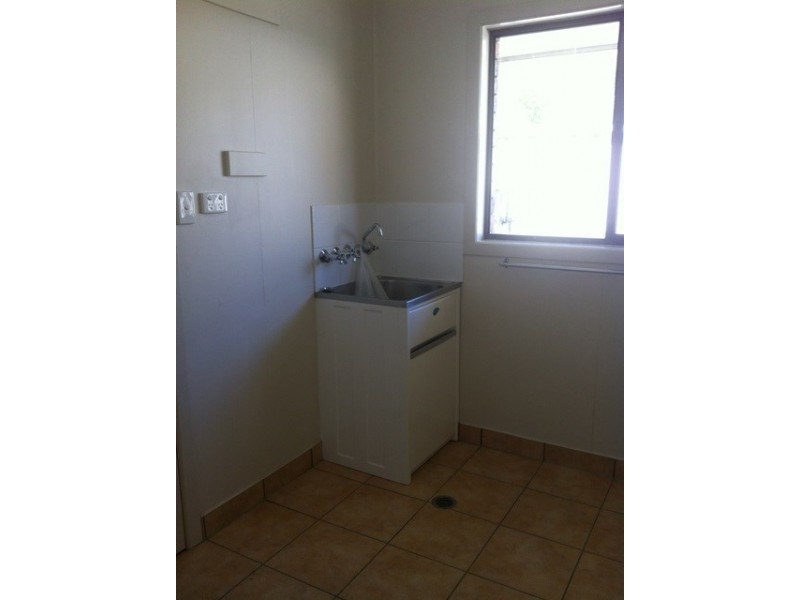 16 marsden Court, Roma QLD 4455