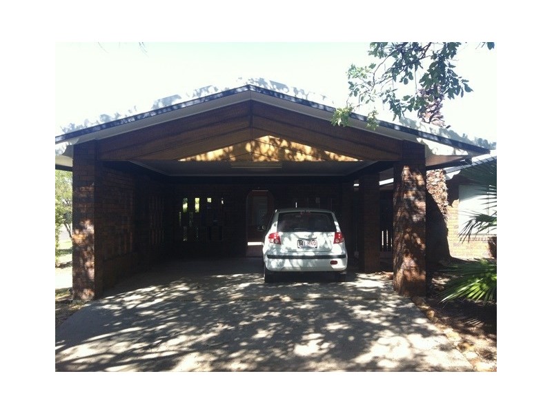 16 marsden Court, Roma QLD 4455