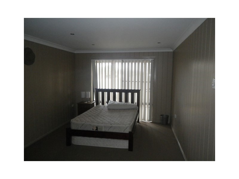 99 Arthur Street, Roma QLD 4455