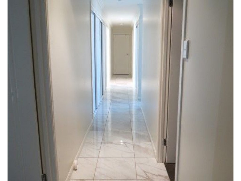 12 Lockyer Crescent, Roma QLD 4455