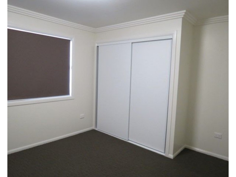 12 Lockyer Crescent, Roma QLD 4455