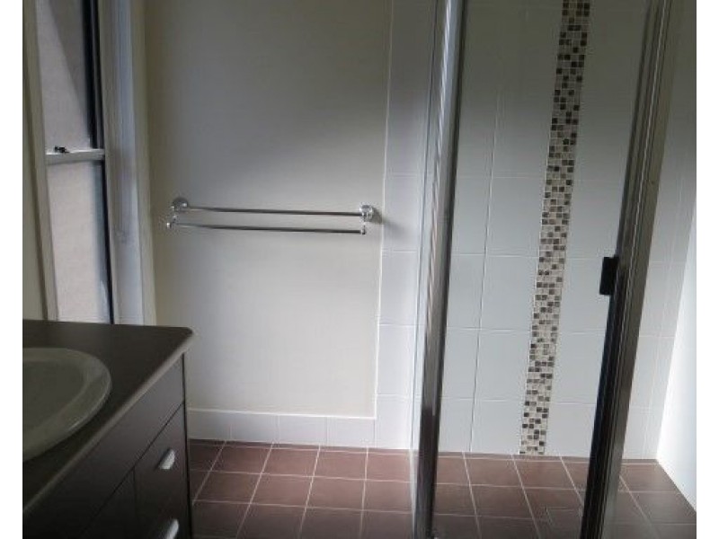 12 Lockyer Crescent, Roma QLD 4455