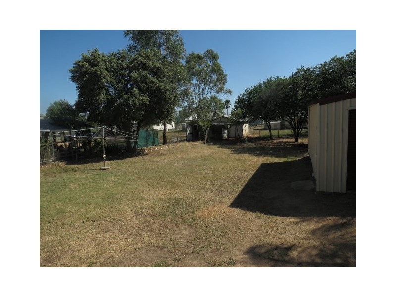 23 Timbury Street, Roma QLD 4455