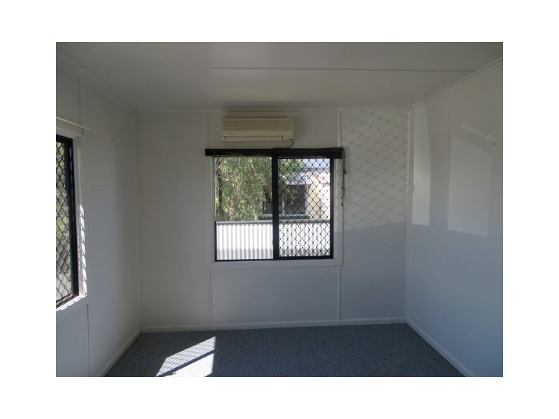 4/26a Queen Street, Roma QLD 4455