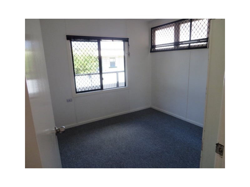 4/26a Queen Street, Roma QLD 4455