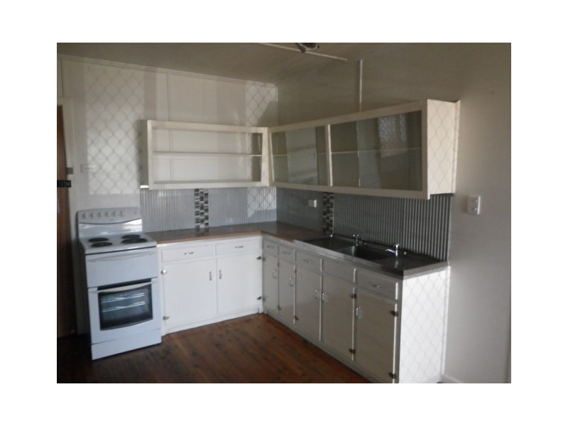 4/26a Queen Street, Roma QLD 4455