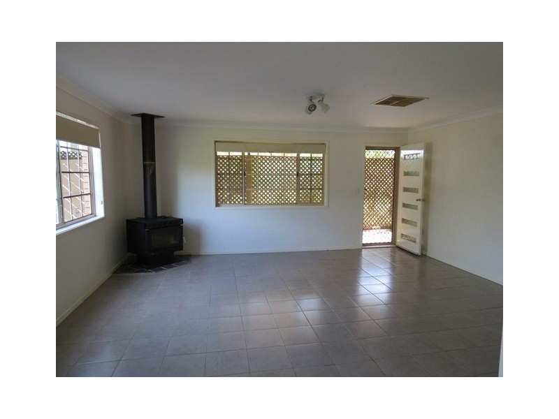 25 Alexander Avenue, Roma QLD 4455